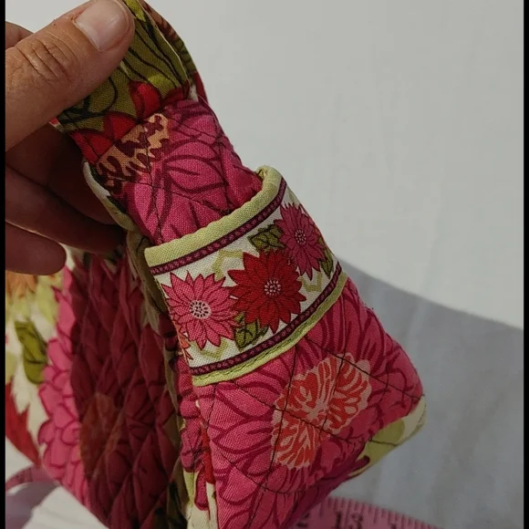Vera Bradley Hand Bag - Picture 6 of 7